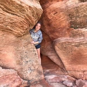 Meet your Posher, Haley